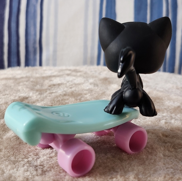 Littlest Pet Shop Cat - Picture 3 of 4